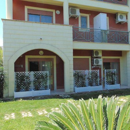Casa Vacanze Oasi Felicita Nova Siri Exterior foto