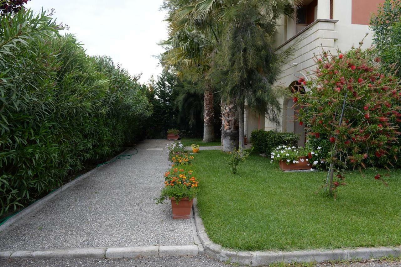 Casa Vacanze Oasi Felicita Nova Siri Exterior foto