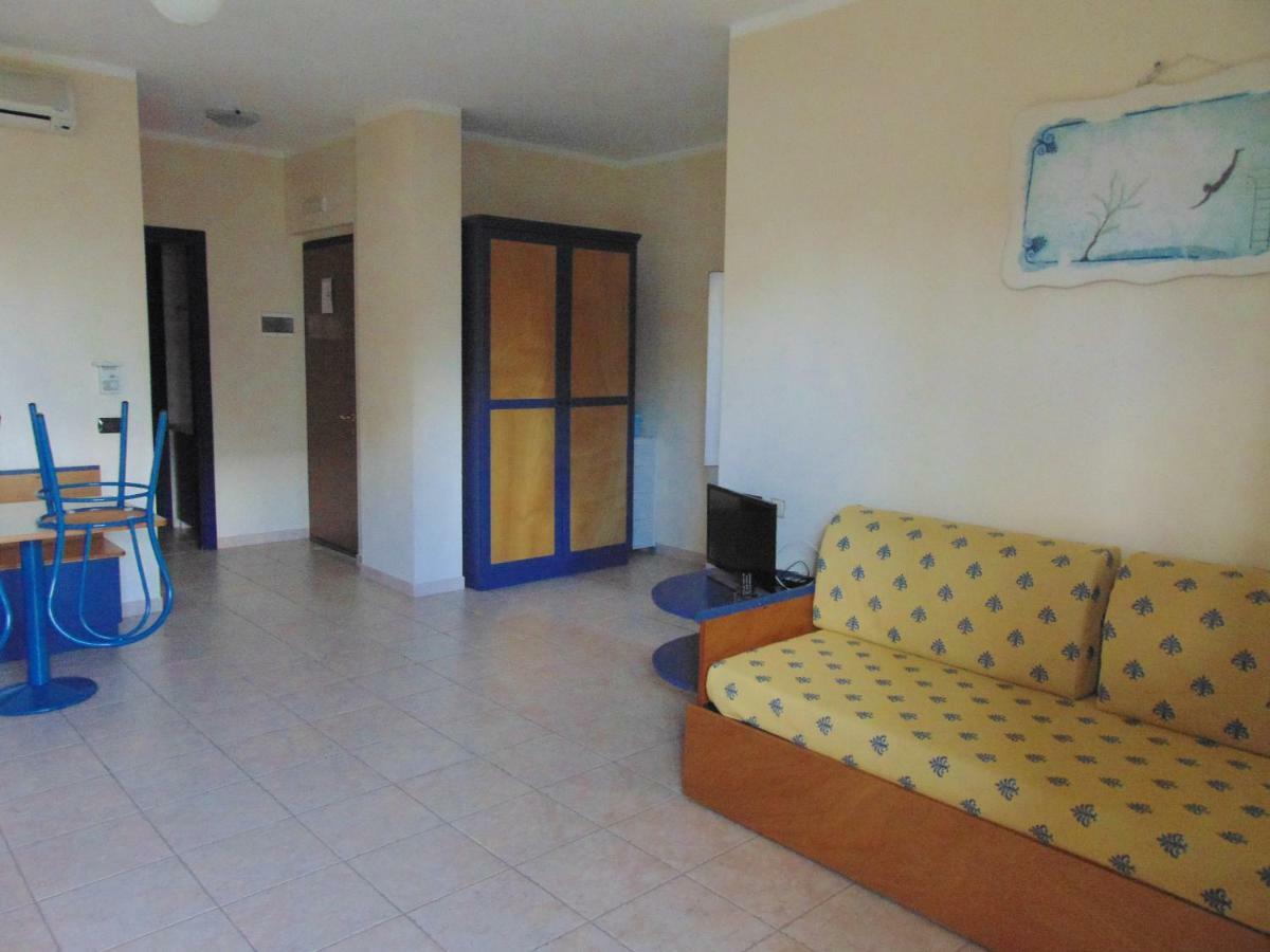 Casa Vacanze Oasi Felicita Nova Siri Exterior foto
